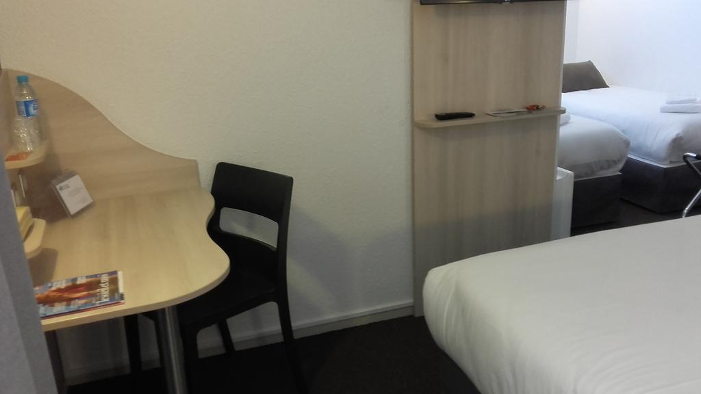 Brit Hotel La Rochelle Perigny Екстериор снимка
