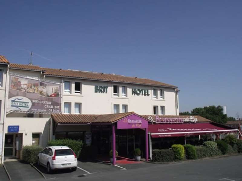 Brit Hotel La Rochelle Perigny Екстериор снимка
